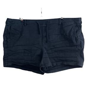 Torrid Women's Plus Size Black Dye Denim Jean Shorts Size 4 4X